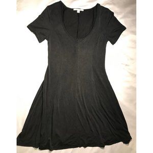 Francesca's Miami Short Sleeved Black Dress (M)